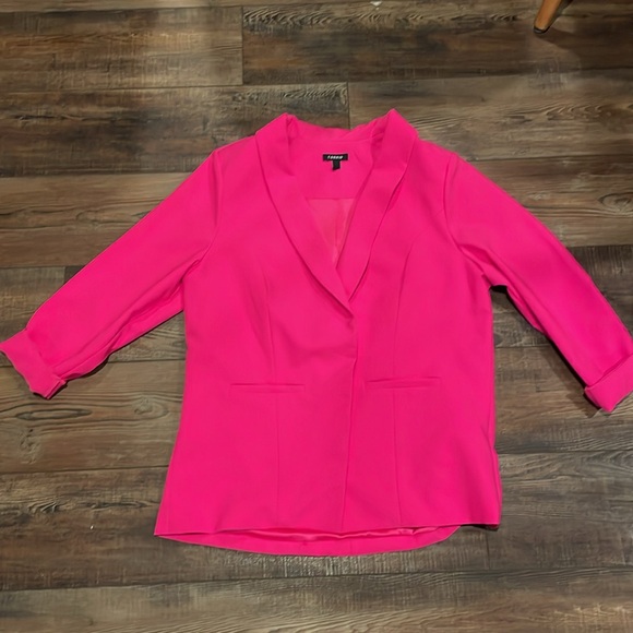 Torrid Hot Pink Oversized Blazer Size 1 - Picture 3 of 7